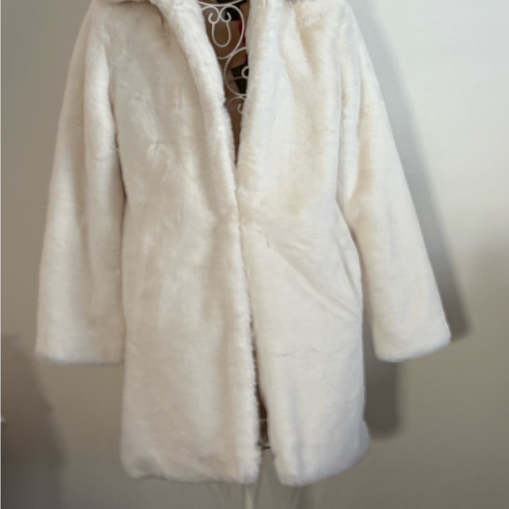 VERY WARM, very soft Elegant Cream Faux Fur TEDDY Coat